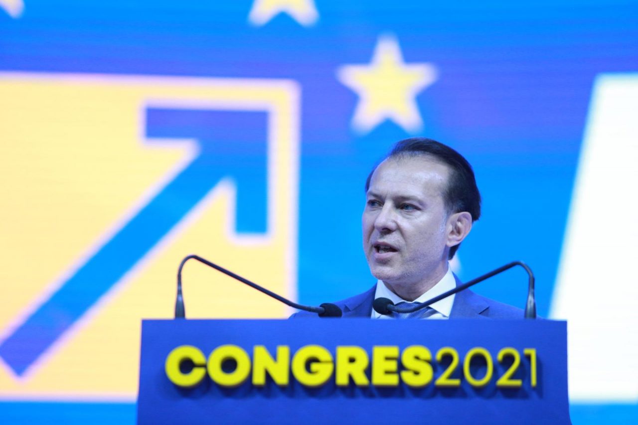 Premierul Florin Cîţu, după ce a devenit noul președinte al PNL: Săptămâna viitoare ar urma să merg cu noii miniştri în Parlament