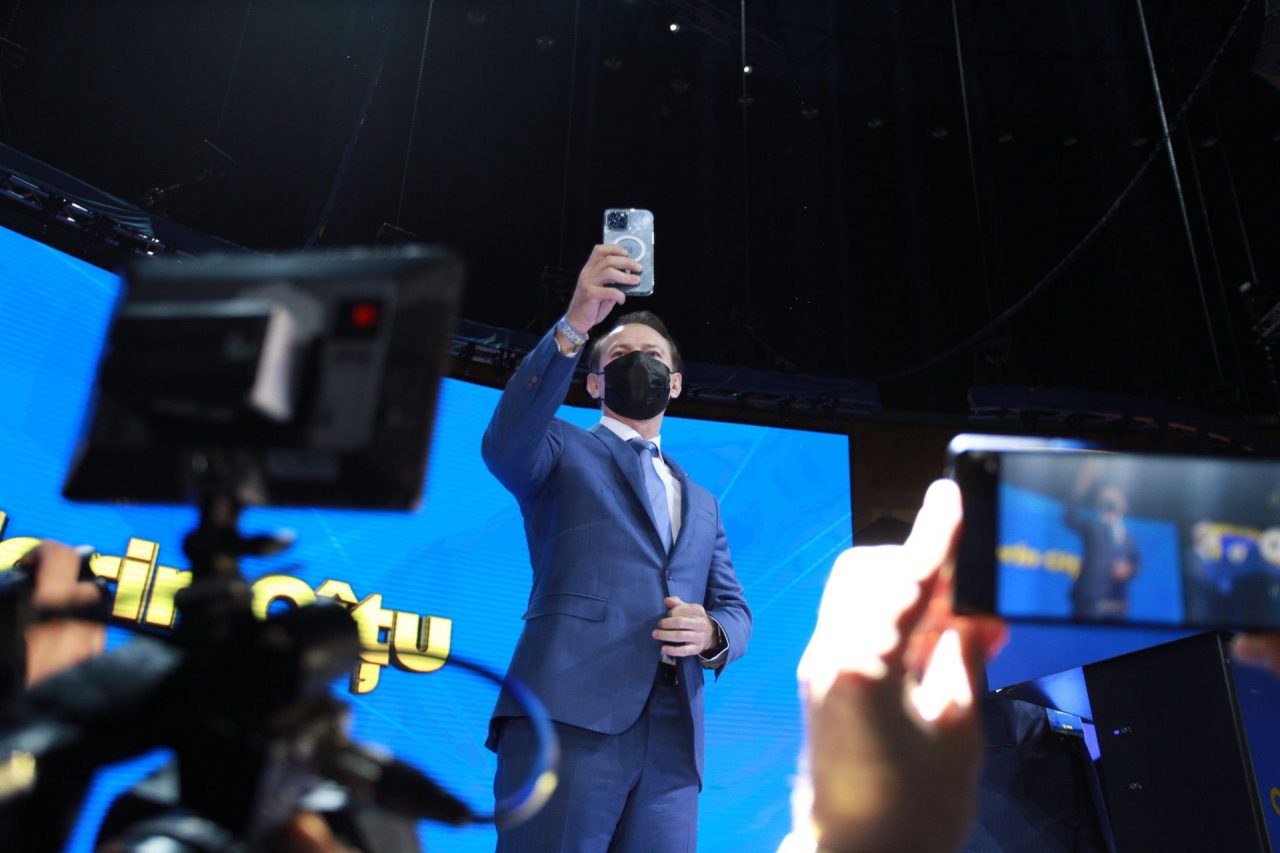 Premierul Cîţu anunţă creşteri de pensii, salarii şi alocaţii ale copiilor de la 1 ianuarie: Nu vom mai folosi aceste creşteri ca instrument politic