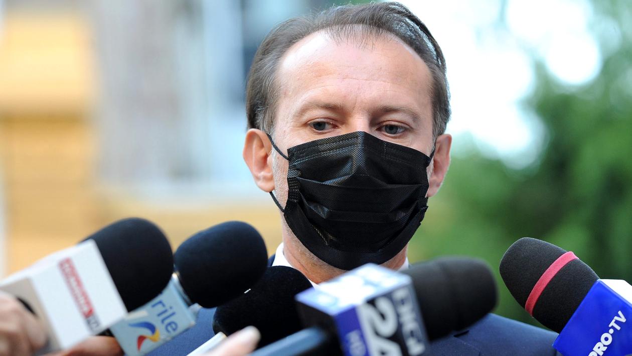 Florin Cîțu a anunțat când va începe vaccinarea cu doza a treia