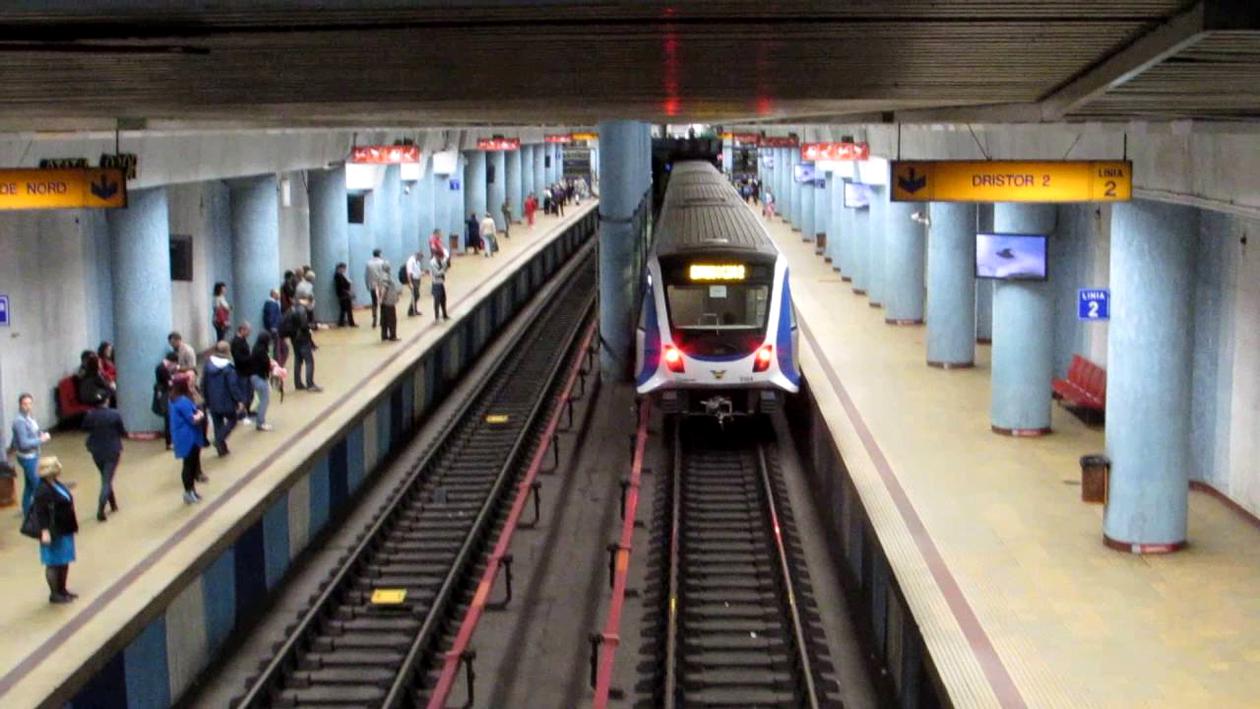 EXCLUSIV. Ce spune directorul general Metrorex despre datoriile și blocajul de la metrou: „Sunt încrezătoare că vom ajunge la un consens. Le-am trimis o solicitare de a reveni asupra deciziei, tocmai pentru a nu afecta traficul de călători”