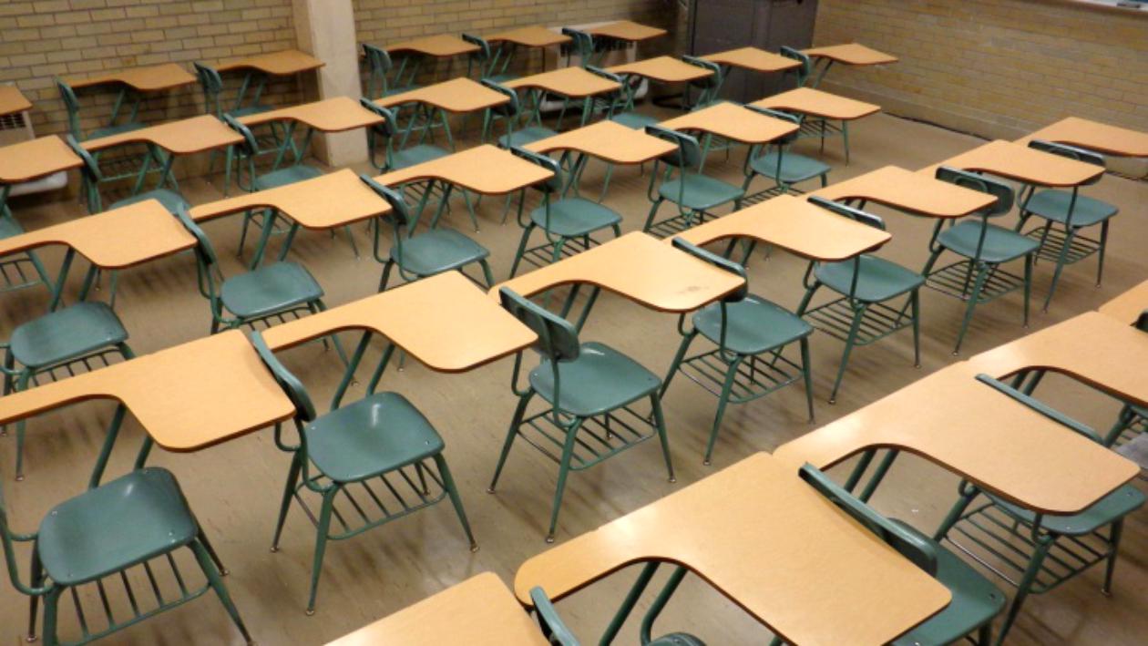 EUROSTAT: România este țara europeană cu cele mai aglomerate clase primare, 20 de elevi într-o sală