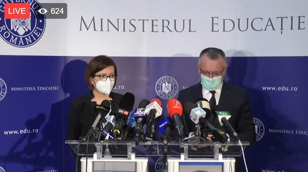 VIDEO | Elevii vaccinați rămân la cursuri chiar dacă apare un caz de infectare, ceilalți se pot testa