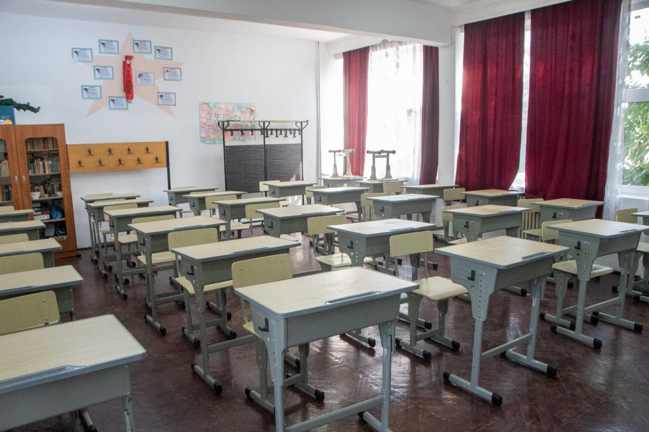 Peste 400 de elevi din Bacău beneficiază de infrastructură școlară modernă, în cadrul unui proiect-pionierat aflat în faza de pre-lansare