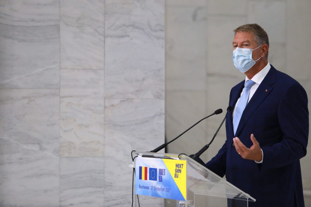 Klaus Iohannis, nemulțumit de rezultatele campaniei de vaccinare: „Dacă ne-am fi vaccinat, nu am mai fi avut restricții”