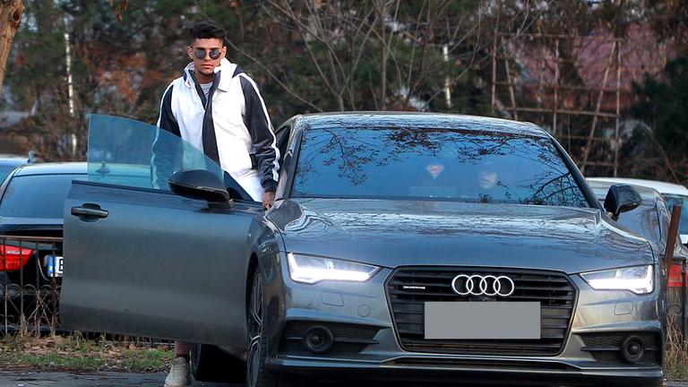 Polițiștii care îl cercetează pe Florinel Coman, pentru conducere fără permis, au luat legătura cu autoritățile din Ucraina. Ancheta se apropie de final