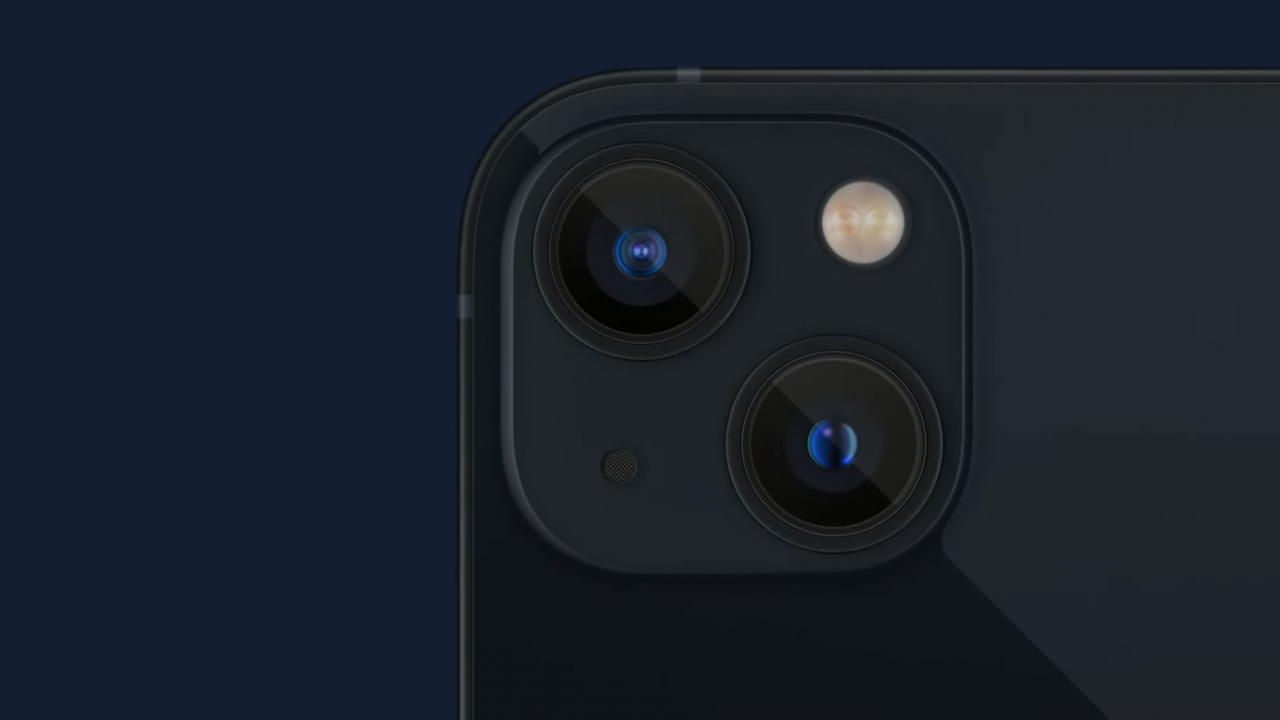 Apple a prezentat noile modele de iPhone 13. Cât costă telefoanele