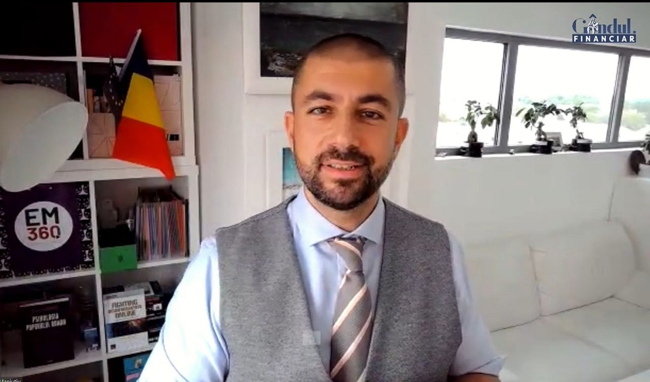 GÂNDUL FINANCIAR. Scenariu: Ionică și Florică au început să strângă bani de pensie, unul din timp, altul mai mulți. Care e mai câștigat? Explicațiile analistului Adrian Măniuțiu