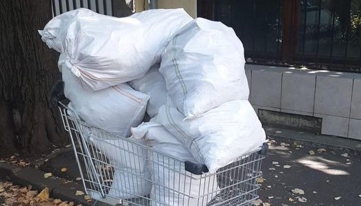 Disgraceful Corrode Enhance Primar din București: „Un sac de moloz = 4 lei. Acum nu mai există scuze”.  Deșeurile pot fi ridicate la acest preț de către operatorul de salubritate