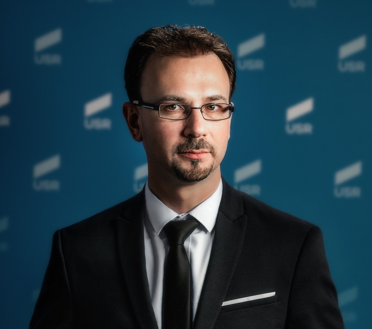 USR-PLUS vrea să rămână la guvernare: „Actuala coaliție ar trebui să meargă mai departe”
