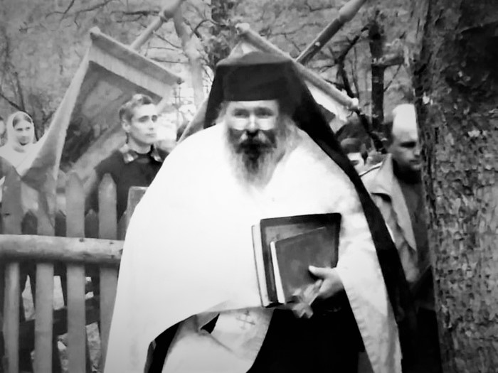 A murit părintele Simeon Gana, fost stareţ al mănăstirii Peştera Sf. Andrei