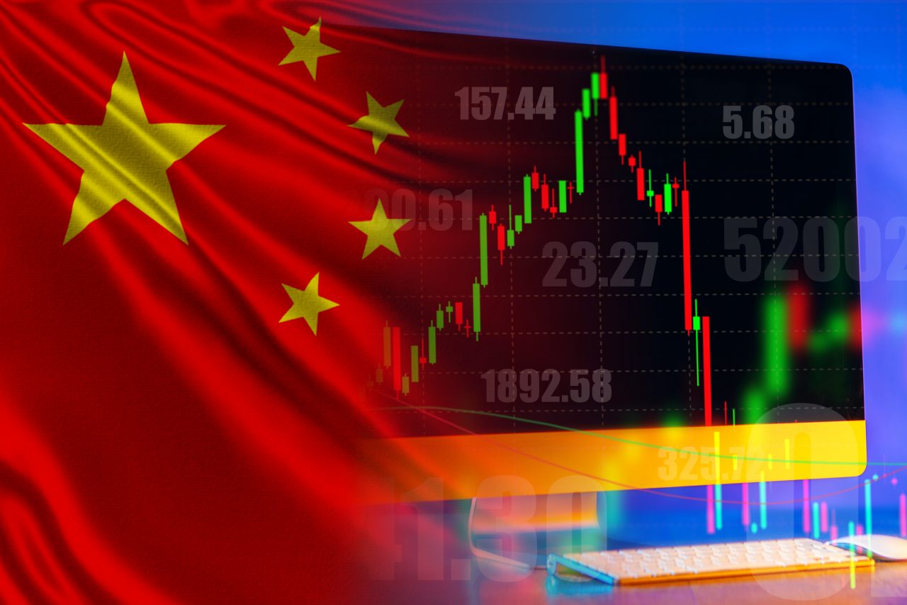 Bursele sunt în scădere. Grupul imobiliar chinez Evergrande, aproape de faliment, stârnește îngrijorări privind riscul de contagiune la nivel global