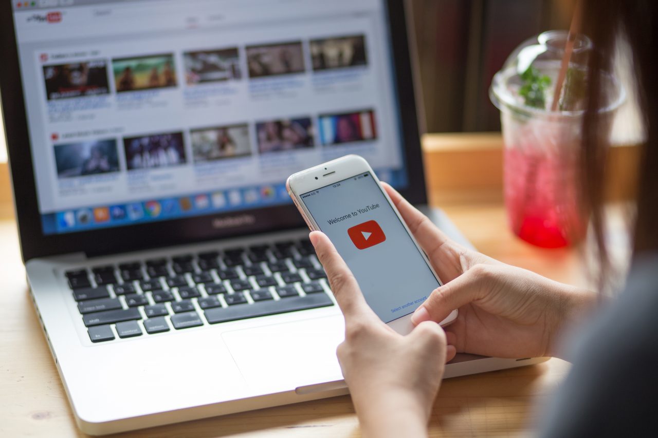YouTube anunță că va bloca tot conținutul antivaccin de pe platforma sa