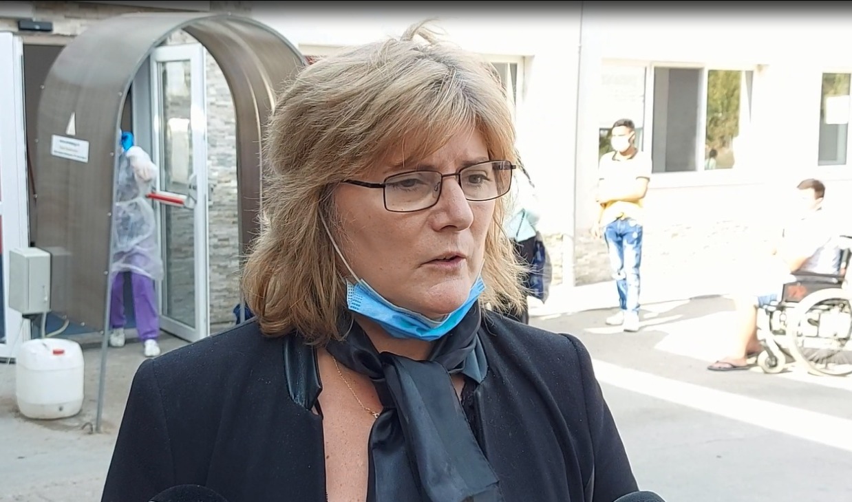 VIDEO| Mărturia fiicei unui pacient cu COVID care a murit așteptând un loc la ATI. Bărbatul era vaccinat și urma să facă doza a treia
