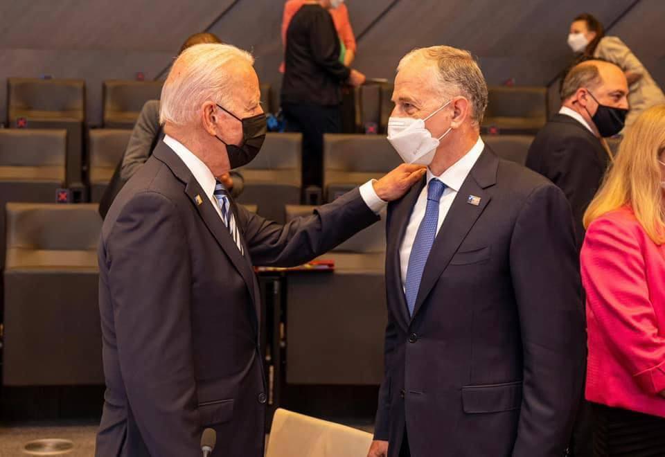 Mandatul de secretar general adjunct al NATO al lui Mircea Geoană a fost prelungit cu un an