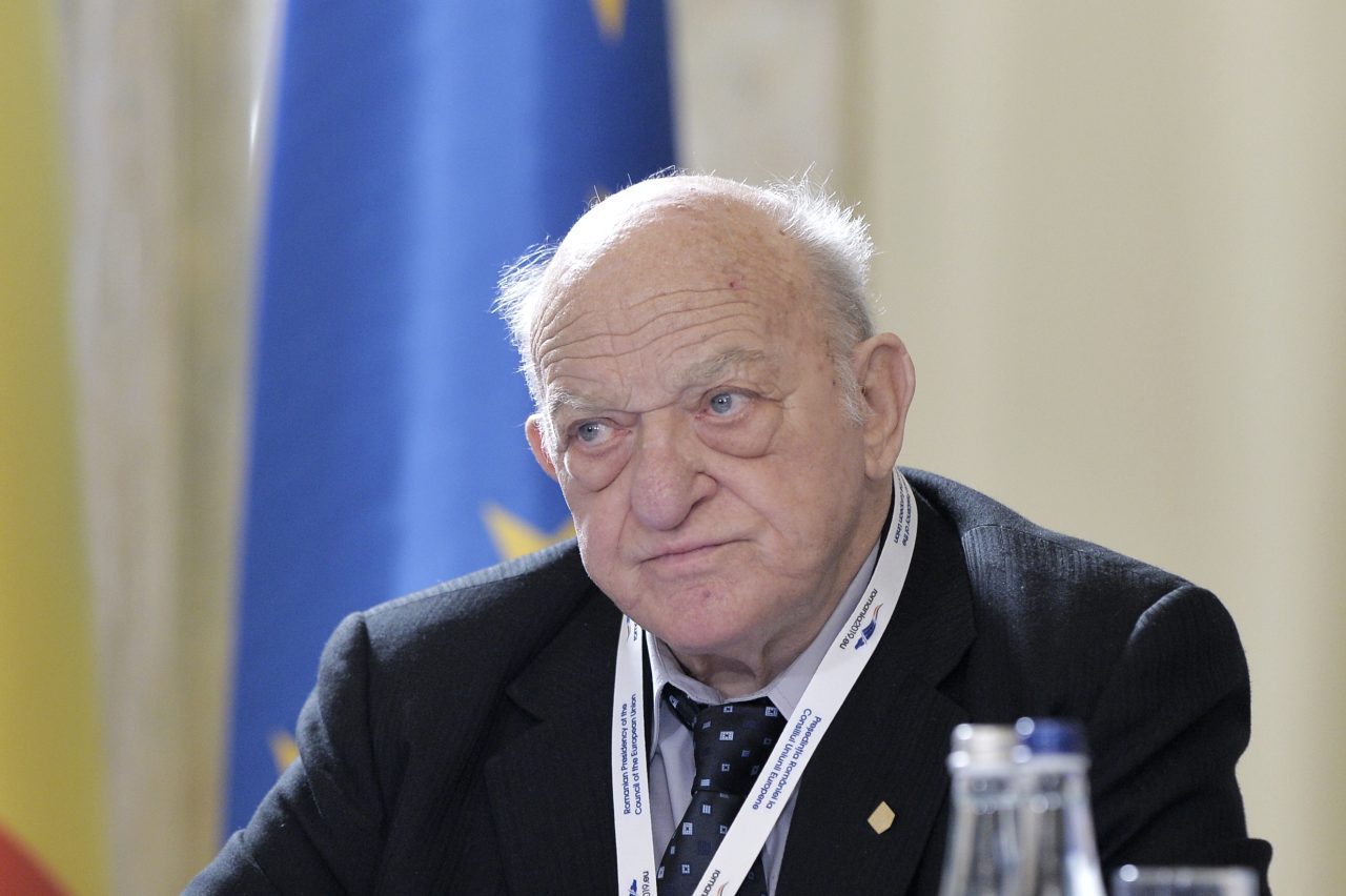 A murit Aurel Vainer, președinte de onoare al Federației Comunităților Evreiești din România: „Lumea a devenit mai săracă”