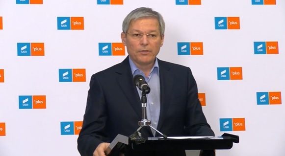 Dacian Cioloş: USR este fărâmiţat de mult timp / În noul partid, nu intenţionez să candidez pentru o funcţie conducere
