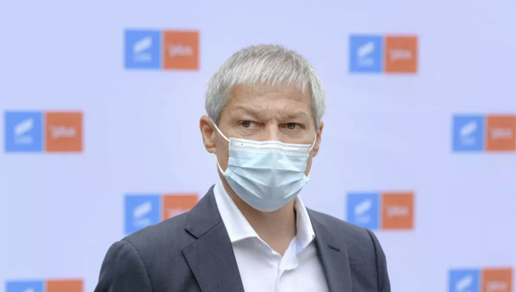 Cioloș le răspunde celor care cred că USR a fost atras într-o capcană politică prin nominalizarea sa la funcția de premier: Nu e cazul să se îngrijoreze nimeni pentru cariera mea politică