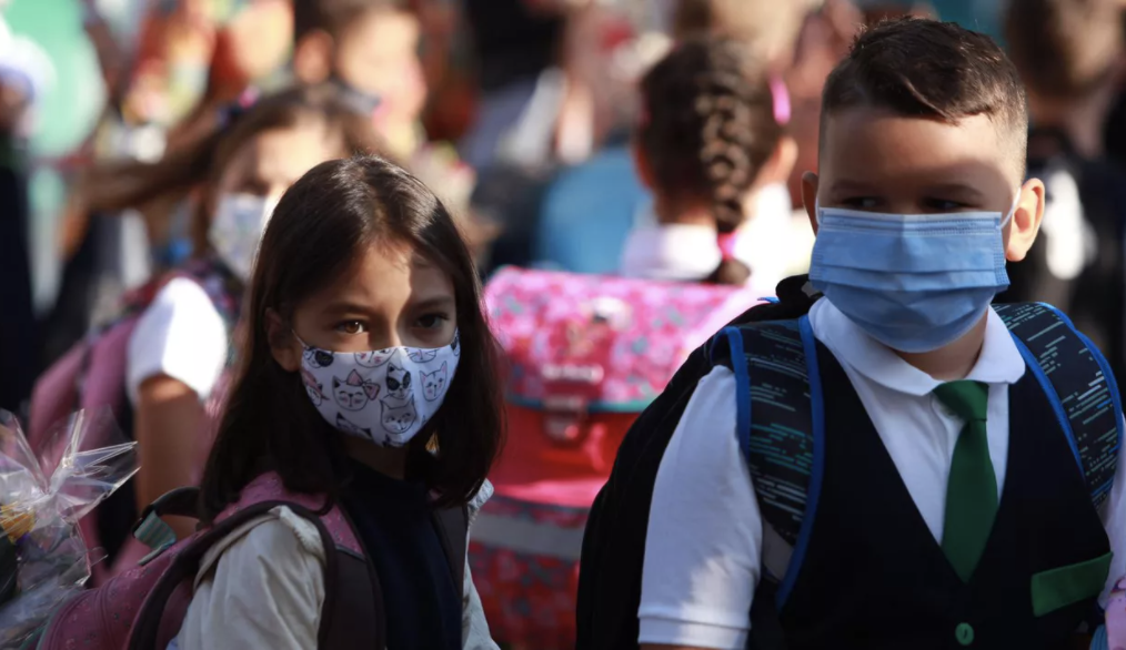 Vacanța de iarnă: Câte zile libere au elevii din clasele primare și cei de la gimanziu și liceu