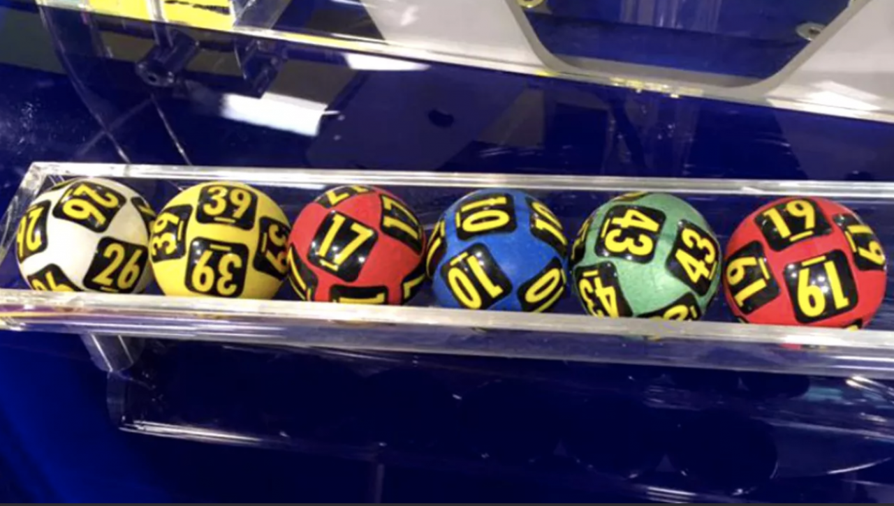 LOTO 6/49. Numerele extrase duminică, 17 octombrie 2021