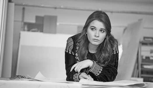 Kira Hagi își face debutul în televiziune. Pentru ce post prezintă știrile fiica lui Gică Hagi