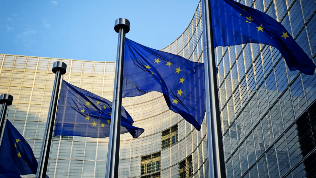 Un înalt oficial al Uniunii Europene a fost condamnat la 6 ani de închisoare pentru violarea unei asistente. Totul s-a întâmplat în biroul său de la Bruxelles