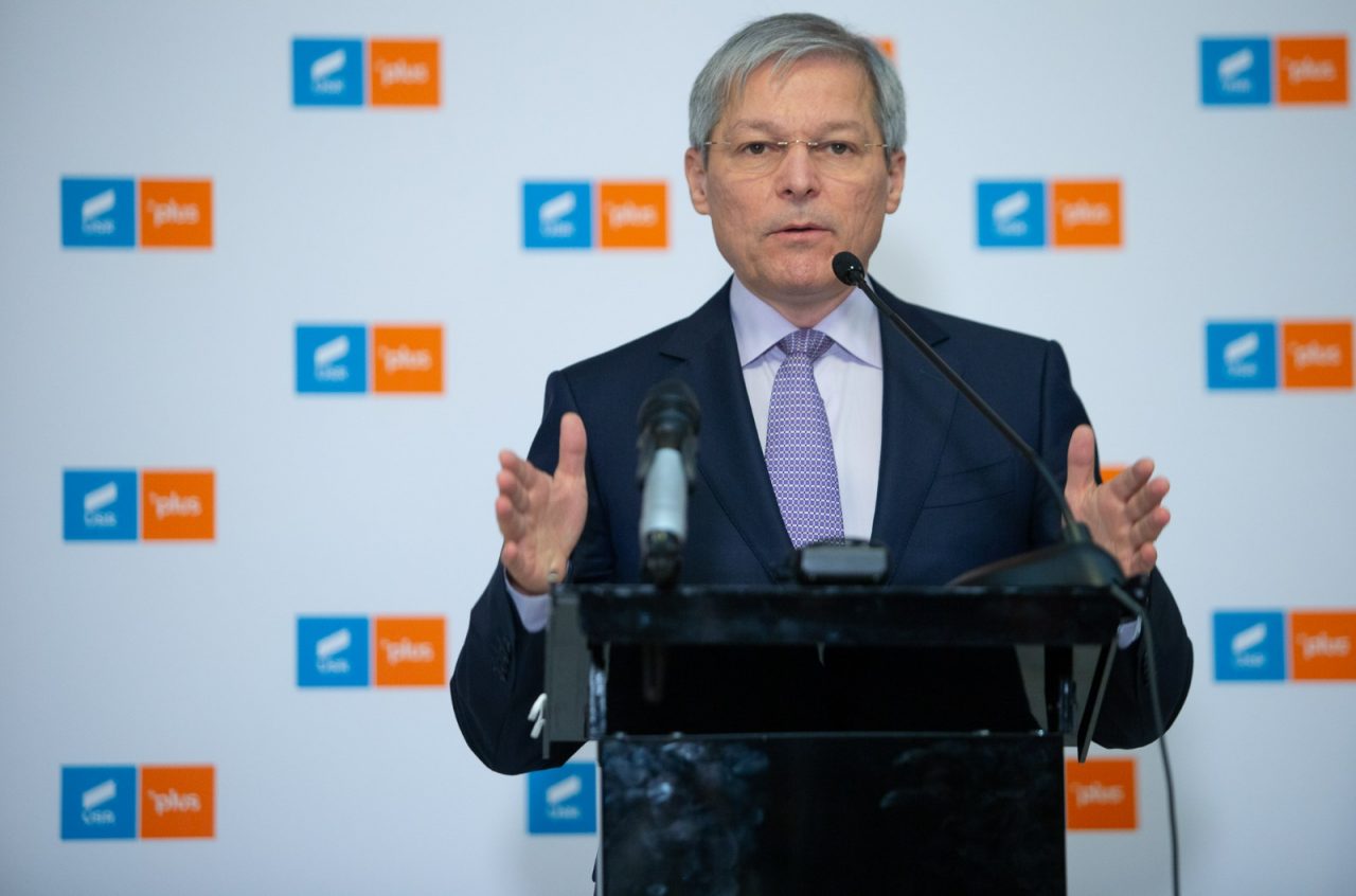 Dacian Cioloș: Dacă USR dă premierul, este normal să rediscutăm anumite portofolii