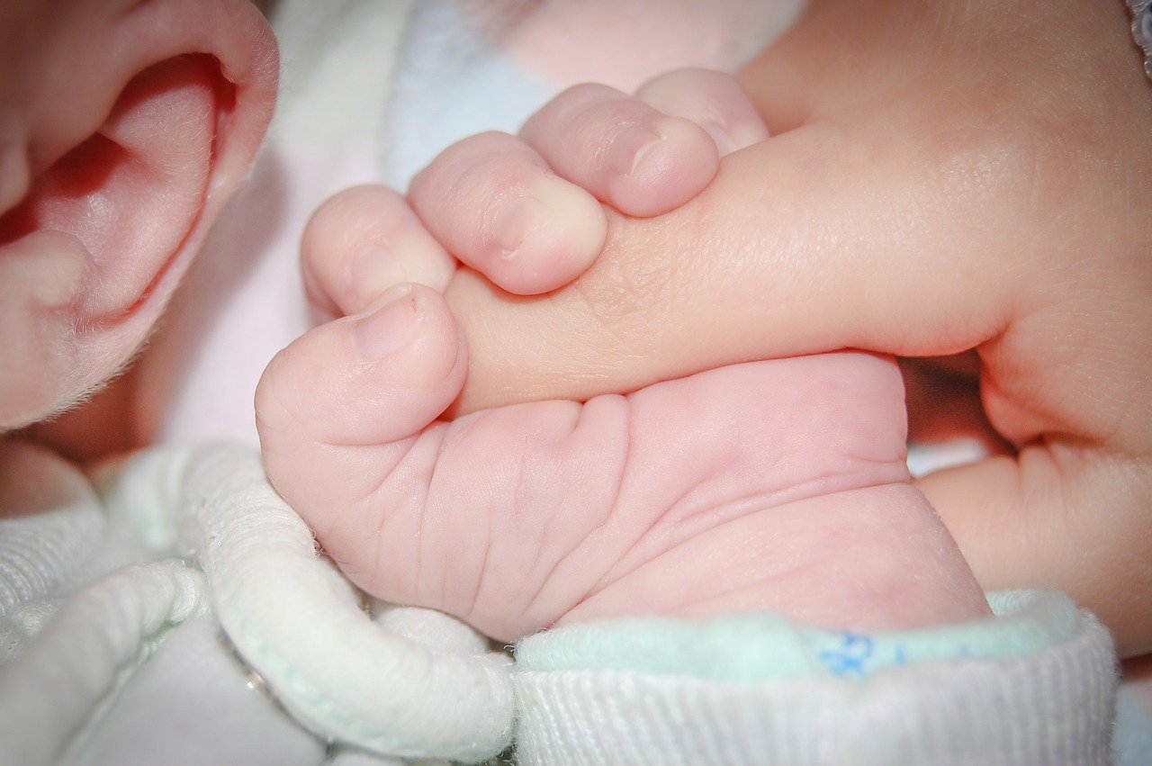 Cătălina a murit de COVID-19, la o lună după ce a născut. Tânăra de 24 de ani din Botoșani era nevaccinată