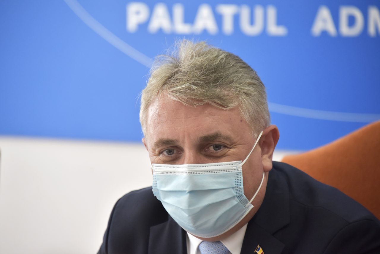 Lucian Bode: ”Este anormal să porți mască când te plimbi prin parc. Vom veni cu un ordin comun în care vom explica exact care sunt excepţiile privind portul măştii”