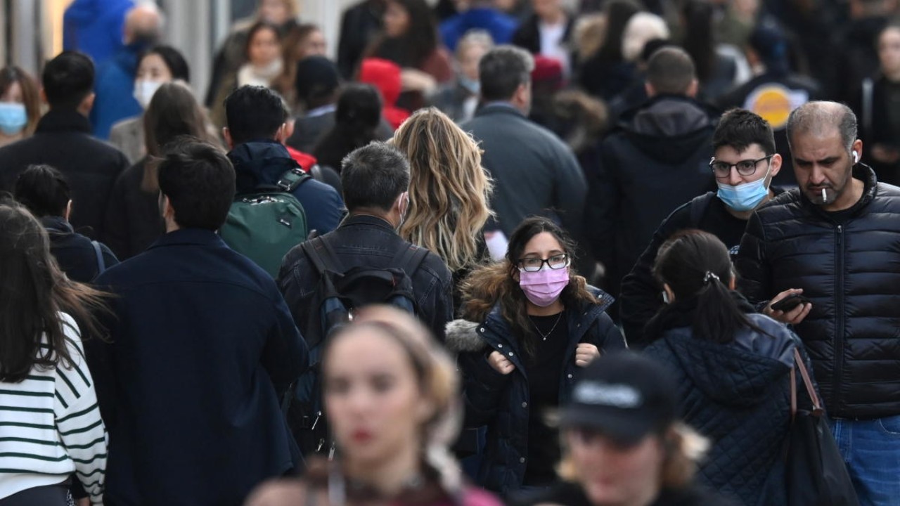 Ministrul britanic al Sănătății: Cazurile Covid ar putea ajunge în curând la 100.000 pe zi