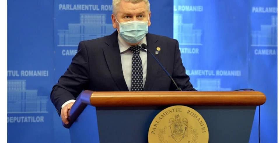 SURSE. PNL, USR și UDMR au căzut la pace. Cine a fost ales lider interimar al Camerei Deputaților