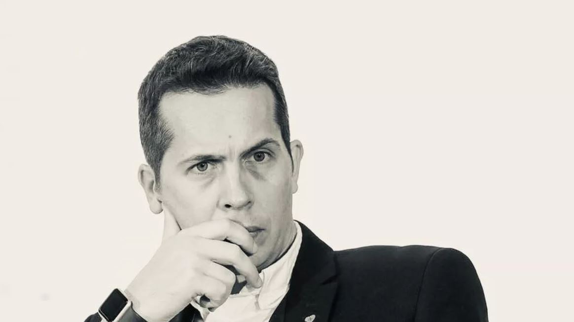 MOARTEA jurnalistei Iulia Marin. Psihiatrul Gabriel Diaconu: „N-ar trebui niciodată să vorbim despre sănătatea mintală la priveghi”