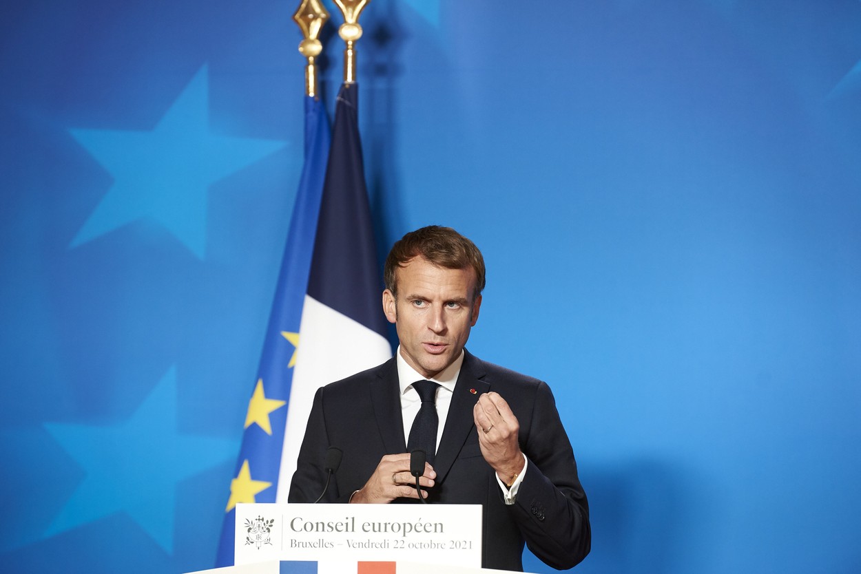 Macron și Biden au avut un nou apel telefonic după întrevederea cu Putin. Vizita președintelui Macron la Moscova „și-a atins obiectivul”, transmite administrația franceză. Ce spun oficialii ucraineni