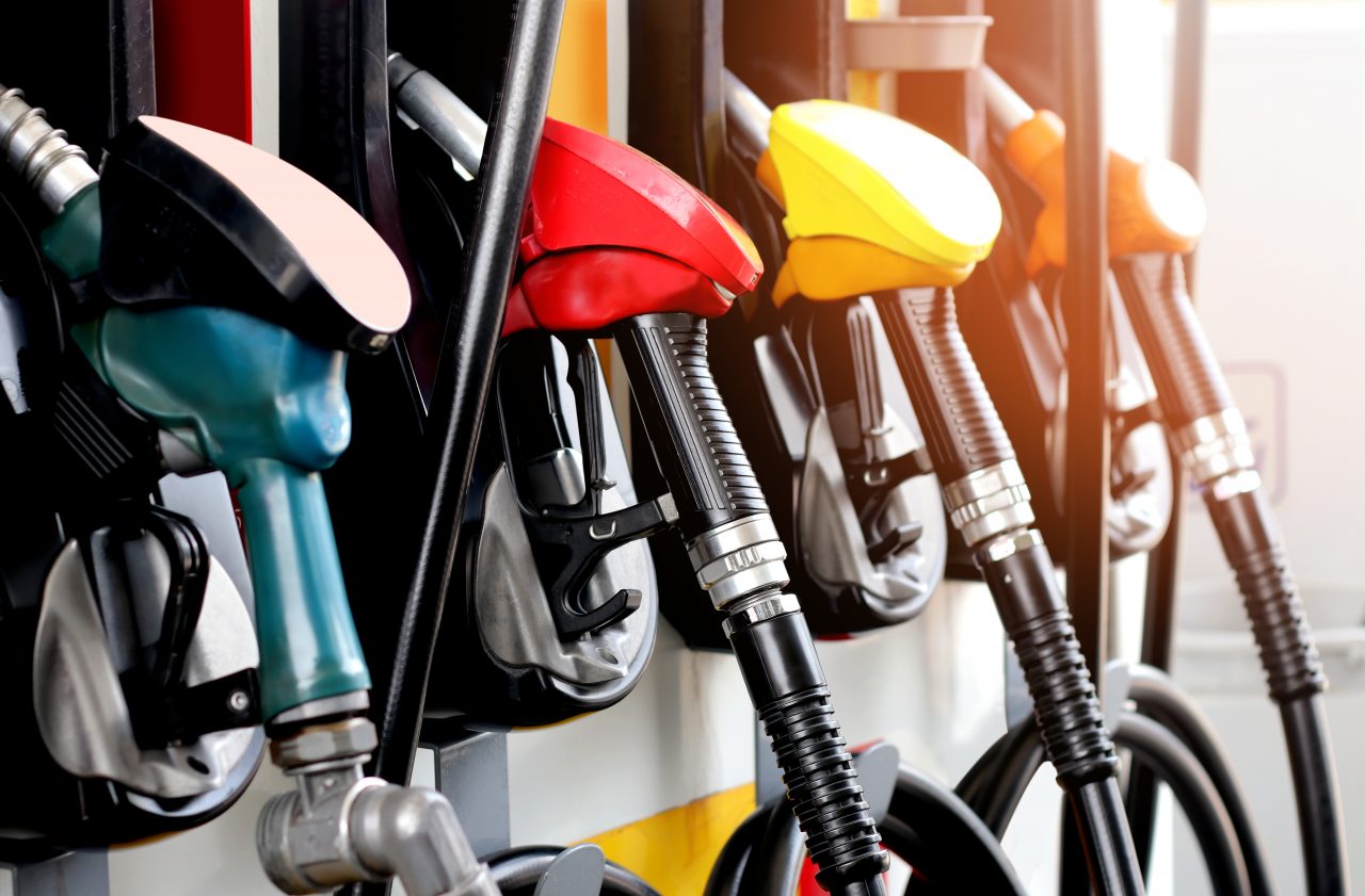 România a fost pe locul 2 în UE în luna septembrie în ceea ce privește scumpirea carburanților