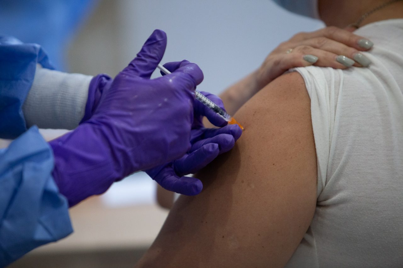 Furnizorii de servicii medicale, de stat sau privați, sunt obligați să raporteze toate cazurile de boli transmisibile într-un registru unic. Cât sunt amenzile