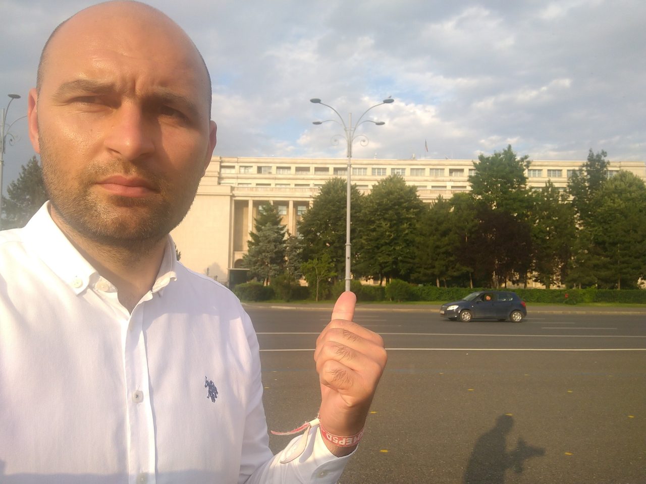Protestatarul Cristian Dide, ridicat de DIICOT într-un dosar de trafic internațional de droguri