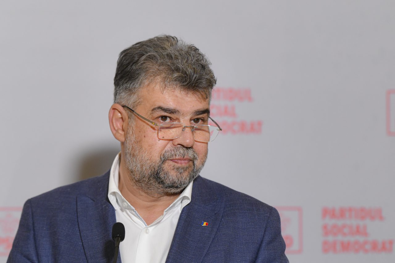 Marcel Ciolacu spune că mai mulți membri ai familiei sale au avut COVID. „Au cumpărat antivirale de la o doamnă care le aducea din Moldova”