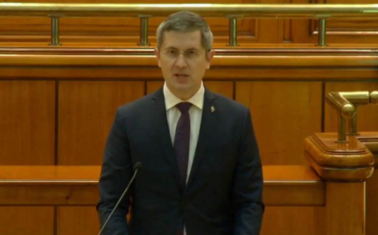 VIDEO | Dan Barna, către Marcel Ciolacu: ”Aţi scos PNL din istorie şi l-aţi pus în buzunarul de la piept al PSD”