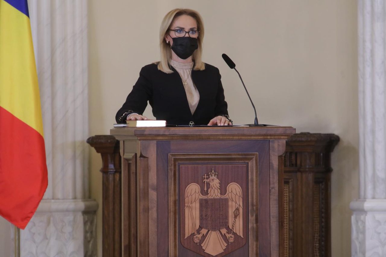 Primul mesaj al Gabrielei Firea în funcția de ministru al Familiei, Tinerilor și Egalității de șanse: „Din seara aceasta, trecem cu toții la treabă”