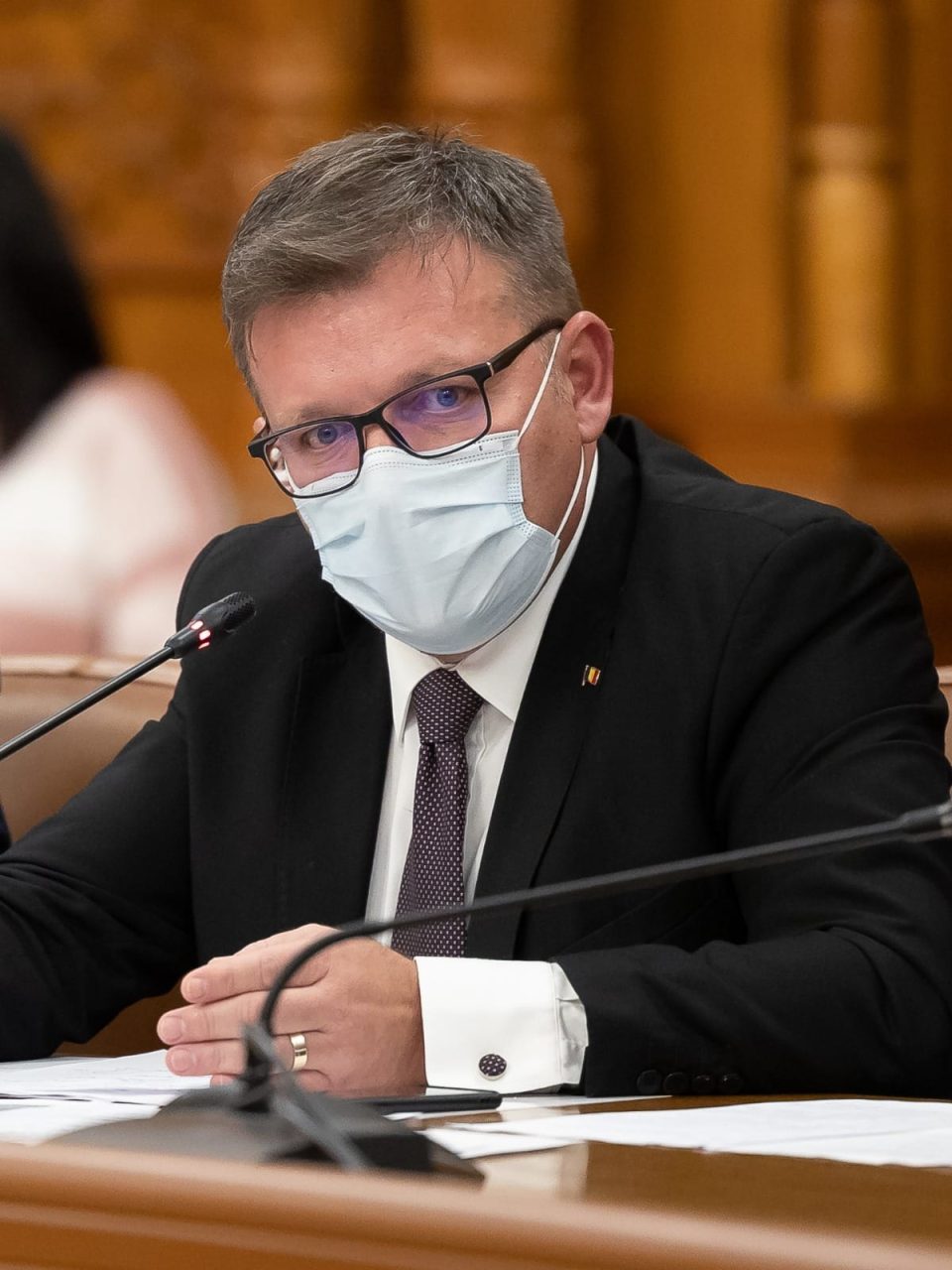 Ministrul Muncii a prezentat graficul majorărilor de alocații, pensii și salarii care vor intra în plată din 1 ianuarie 2022