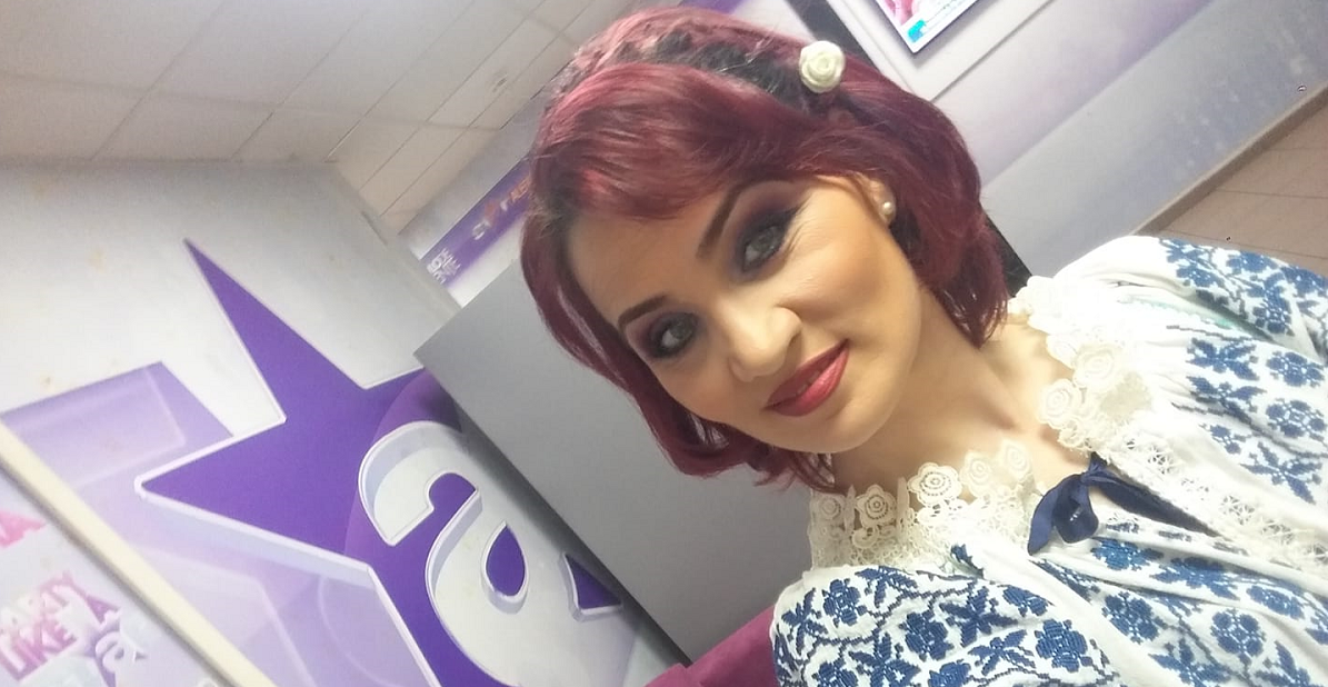 Interpreta de muzică populară Nicoleta Voicu, după ce a trecut prin COVID-19: Nu luați tratamente „după ureche”!