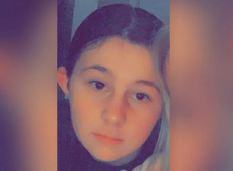 O adolescentă de 12 ani a fost înjunghiată mortal în Liverpool. Totul a pornit de la o banală ceartă