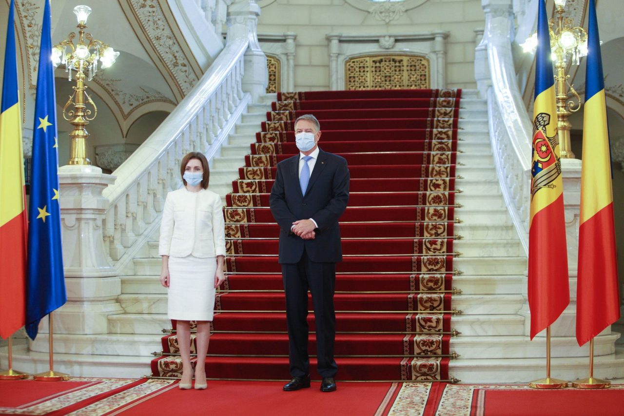 Președintele Republicii Moldova, Maia Sandu, se află în vizită oficială în România. Programul liderului de la Chișinău | FOTO, VIDEO