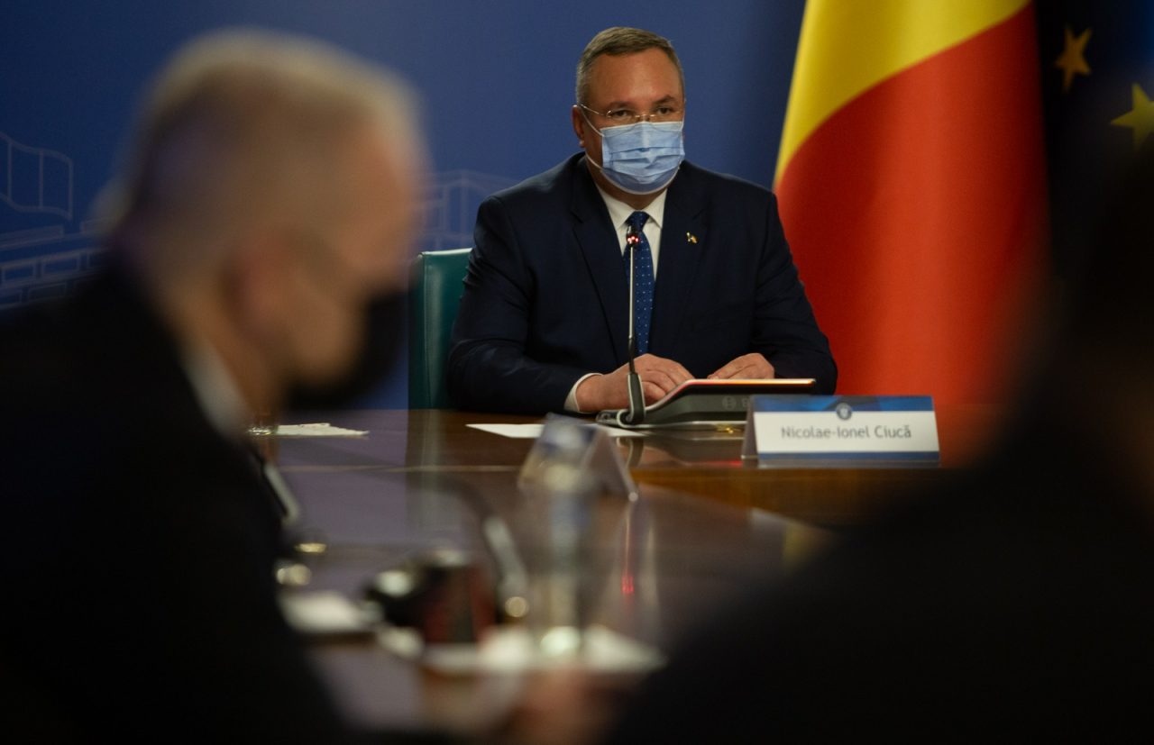 Cum se reorganizează Guvernul și ministerele în mandatul lui Nicolae Ciucă. Prima ordonanță de urgență adoptată de noul Executiv