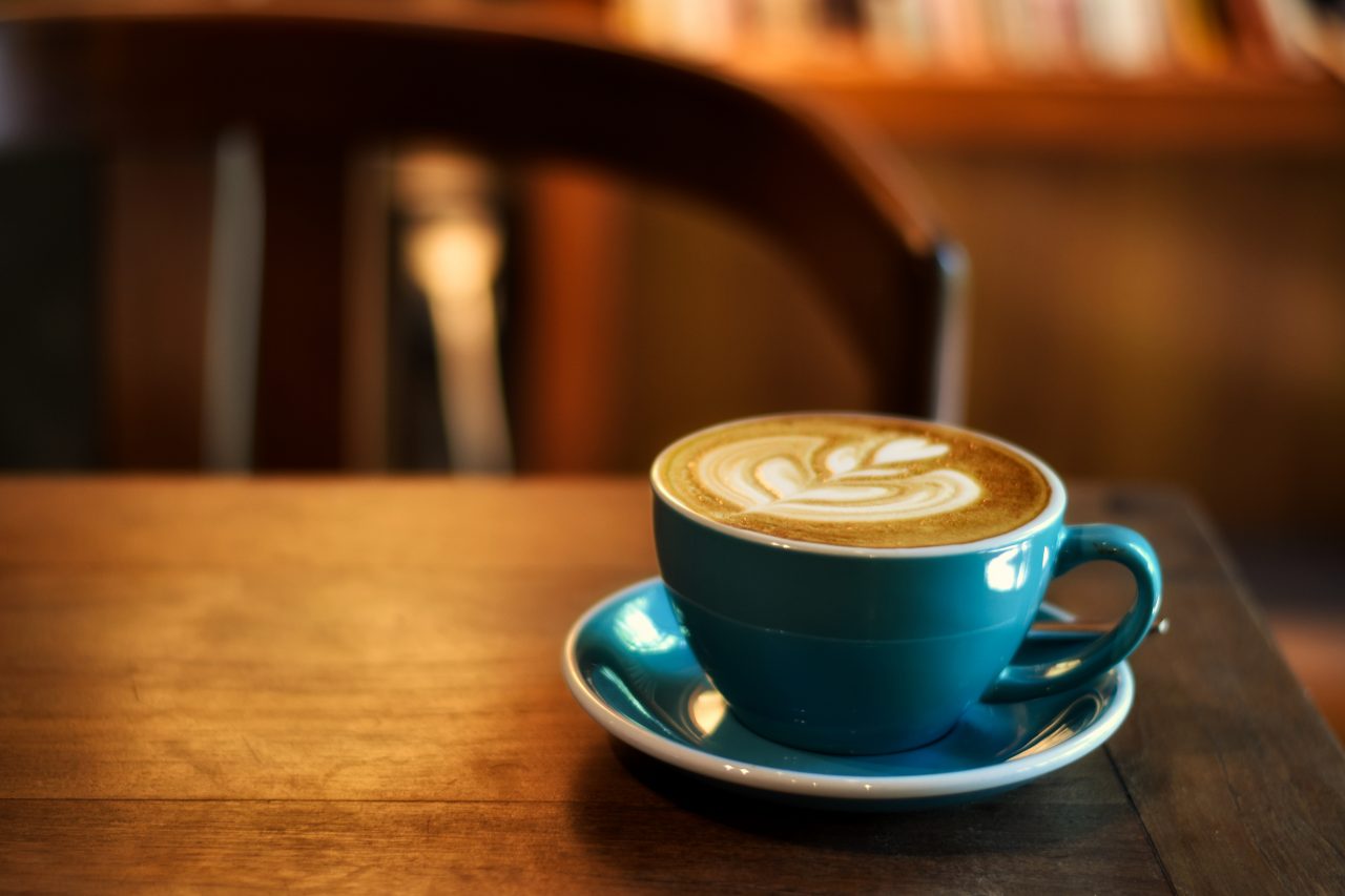 Patroana unui restaurant, arestată după ce un turist a primit o notă de 600 de euro pentru o cafea