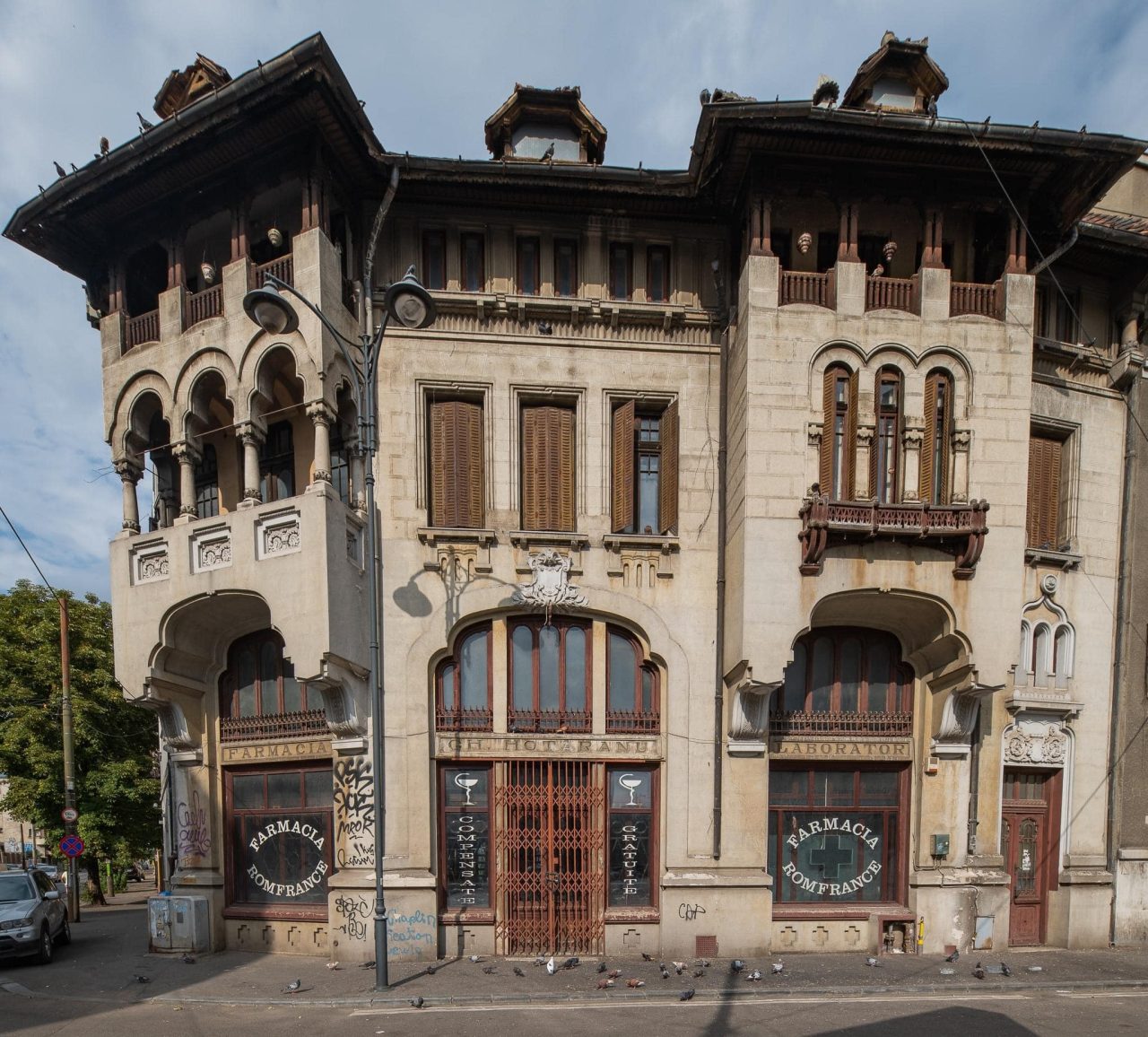 Două sute de imobile din București, majoritatea monumente istorice, vor fi expertizate din punct de vedere seismic. Când ar începe consolidarea