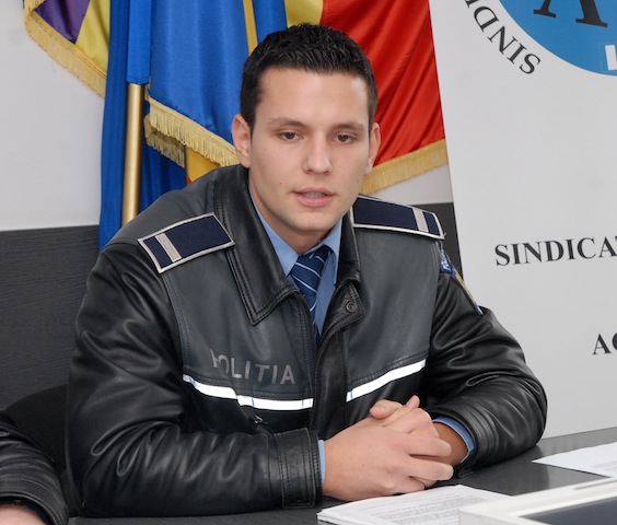 Val de PENSIONĂRI în Poliție, la nici 50 de ani împliniți. Șeful Europol: „Mulți dintre ei și-ar mai fi dorit să rămână.”
