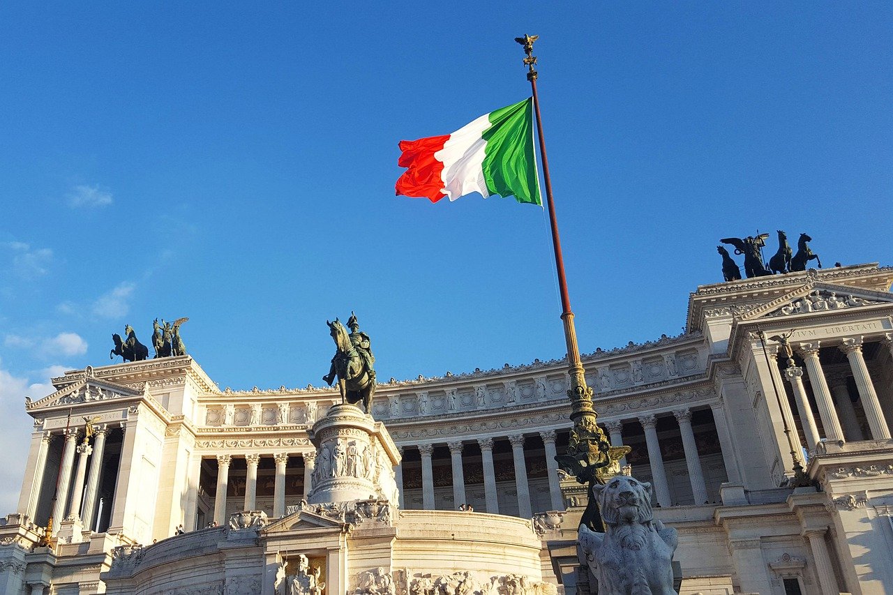 Record de îmbolnăviri cu Covid în Italia. S-au înregistrat peste 170.000 de noi cazuri, în ultimele 24 de ore