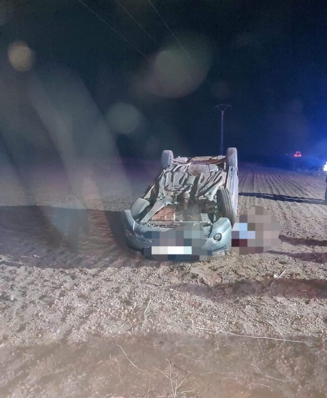 Accident grav pe A3, soldat cu doi morți și trei răniți. Toate victimele se aflau într-o singură mașină, care s-a răsturnat
