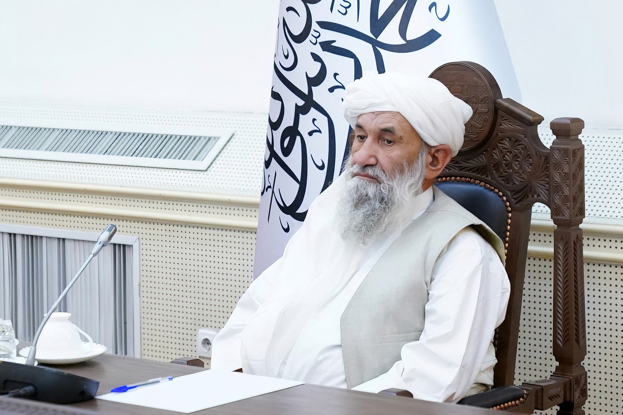 Afganistan: Premierul taliban al țării solicită ajutor umanitar și spune că vrea relații pașnice cu restul lumii