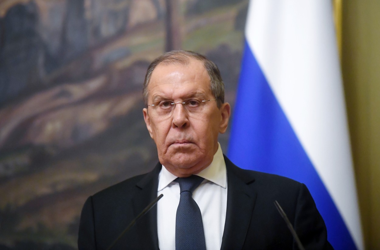 Serghei Lavrov dă vina pe Occident pentru eșecul negocierilor dintre Kiev și Moscova: ”Ucraina este o monedă de schimb, un instrument manipulat în primul rând de SUA și Marea Britanie”